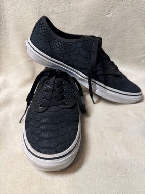 Vans Black Snakeskin-Texture Low-Top Sneakers
